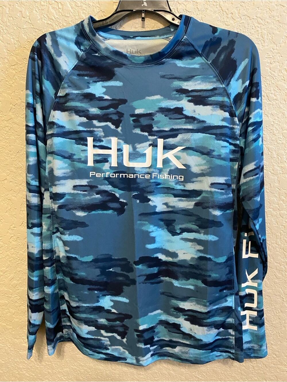 Huk Performance Fishing Long Sleeve Shirt - Blue Camo Mens Small